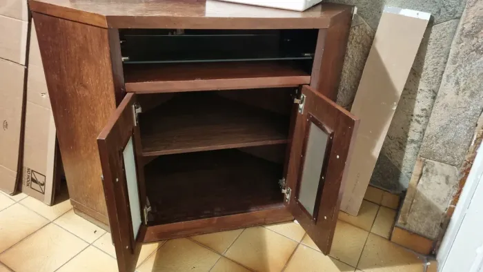 Rack de canto para TV