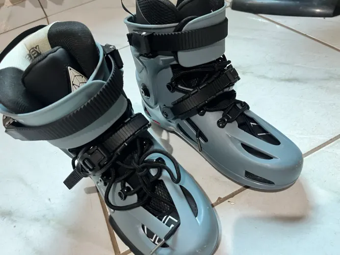 Bota  de patins