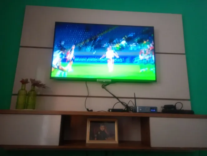 Vendo tv Sony 42 smart e RACK 