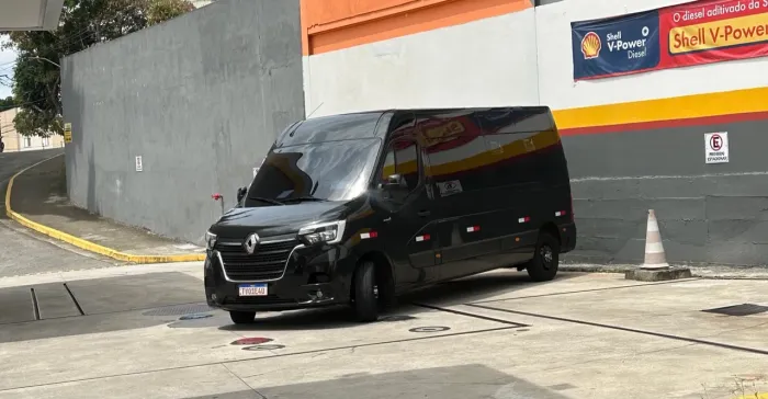 Renault Master 2.3 DCI Executive Longo 16L Dies 2026