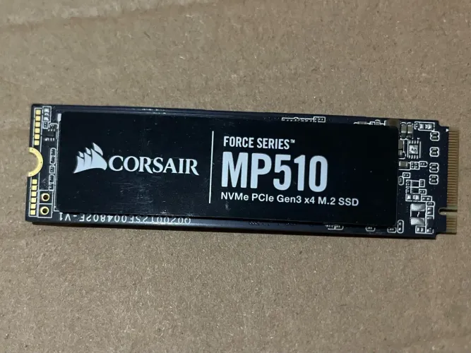 SSD NVMe Corsair MP510 240GB M.2 PCIe Gen3