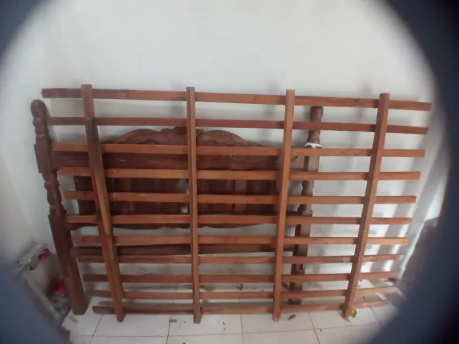 Vende cama sucupira
