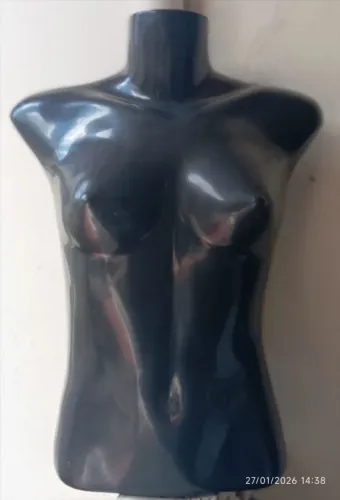 Manequim busto plástico 