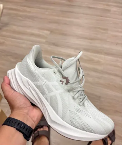 Tênis de corrida Asics