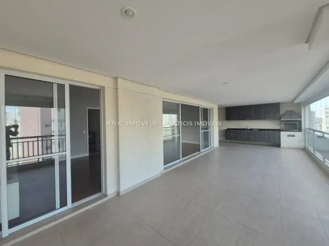 Apartamento com 3 suites de 186m a venda na Vila Mariana
