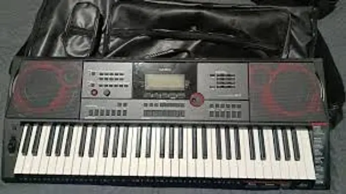 Teclado Casio CT-X 5000