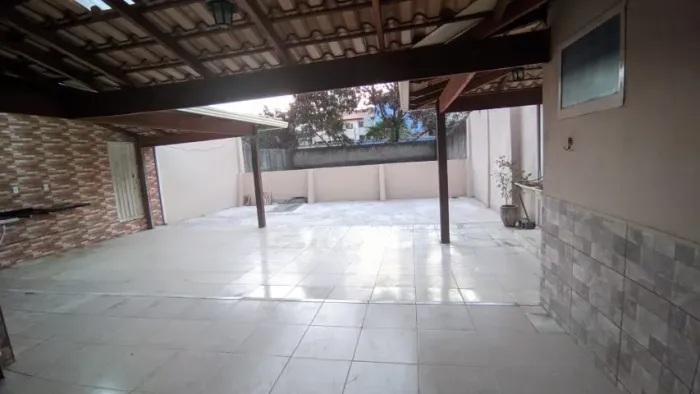 CASA PARA LOCAÇÃO: Imóvel situado na Rua Itapetinga, nº 294, Bairro Piratininga, BH