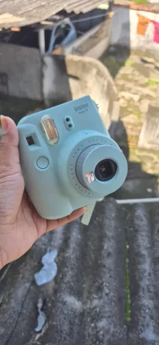 Câmera instax mini9