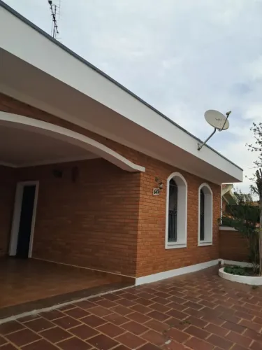Casa para Venda em Campinas, Jardim Cura D`Ars, 3 dormitórios, 1 suíte, 2 banheiros, 4 vag