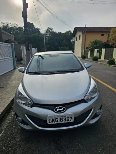 Hyundai HB20S Premium 1.6 Flex 16V Aut. 4P 2015
