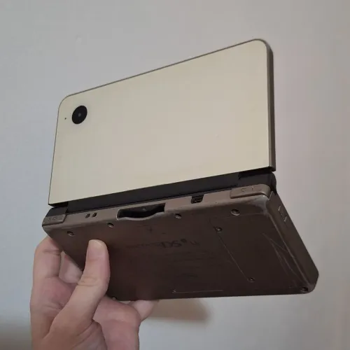 Nintendo DSi XL *Variação Rara*