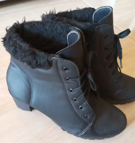 Bota coturno feminina N36
