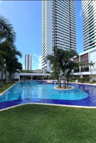 Excelente apartamento de 58 m², em andar alto, com 2 quartos e 1 suíte disponível para loc