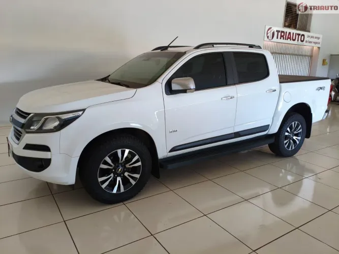 Chevrolet S10 Pick-up LTZ 2.5 Flex 4X4 CD 2017