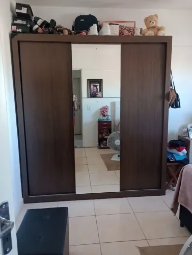 Guarda roupa