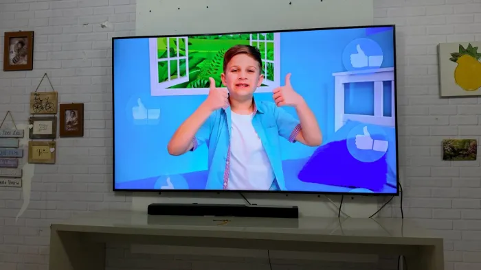 Smart TV 75" Crystal UHD 4K