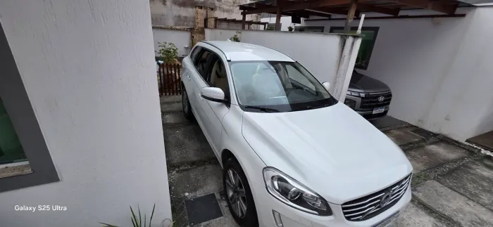 Volvo XC 60 T-5 Kinetic 2.0 245cv FWD 5P 2017