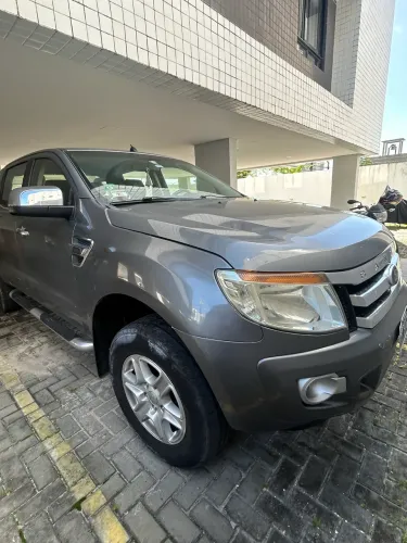 Ford Ranger XLT 2.5 16V 4X2 CD Flex 2015