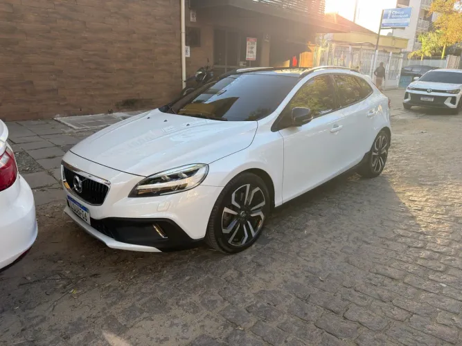 Volvo V40 T-4 Cross Country 2.0 FWD Aut. 2017