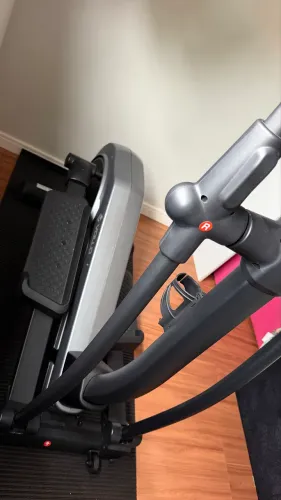 Elíptico Magnético Semiprofissional 8 Cargas Até 120kg Vollo Cor Cinza