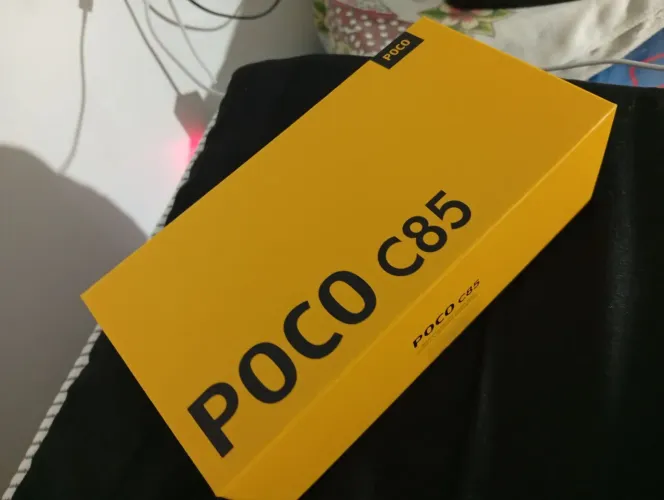 Vendo ou troco por iPhone um Cel poco c85 zero na caixa