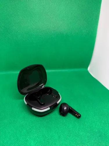 Fone de ouvido novo Faço entrega e envio Aceito cartão