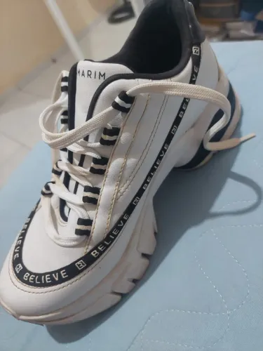 Tenis ramarim branco e preto