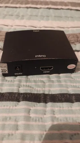 Adaptador VGA - HDMI