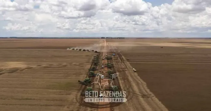 Imóvel para venda possui 190000000 metros quadrados em Centro - Regeneração - PI