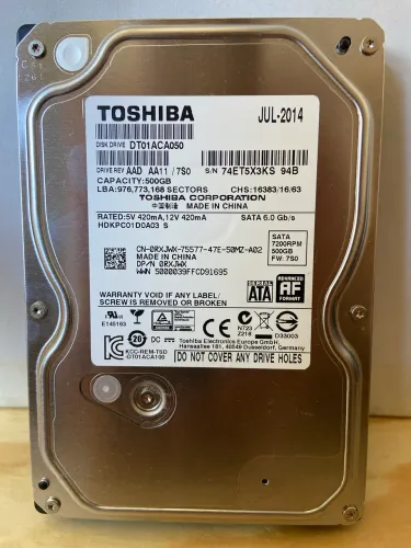 HD Toshiba 500GB SATA 7200RPM para PC Desktop - Usado 2601