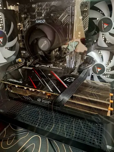 Placa de video rx5600xt 6gb 
