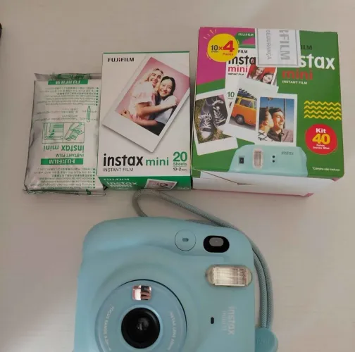 Câmera Instantânea Fujifilm Instax Mini 11 Sky Blue