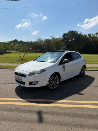 Fiat Bravo Sporting 1.8 Flex 16V 5P 2013