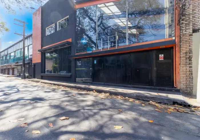Imóvel pronto para Bar, Balada ou Casa de Shows - Região Nobre da Zona Norte