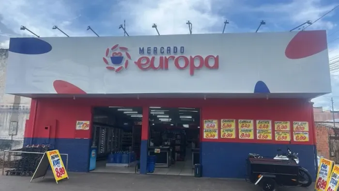 Abaixou! Motivo: mudança - Supermercado em Cuiabá (ponto comercial)