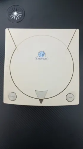 Sega Dreamcast c/ acessórios