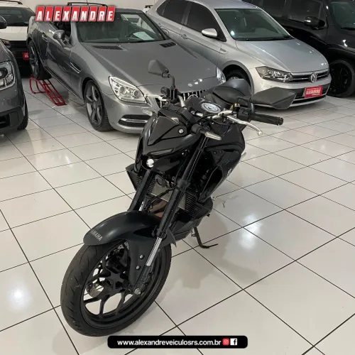 MT-03 321 ABS PRETA 2022/2023