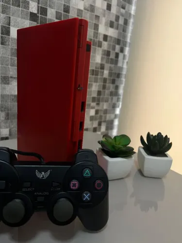 PLAYSTATION LINHA EXCLUSIVA VERMELHO