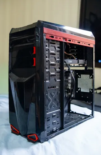 PC Gamer Ryzen 5 + RX 580 | Excelente para jogos | LEIA A DESCRIÇÃO