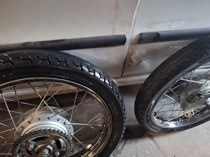 Rodas raiadas tá honda  125/150/160