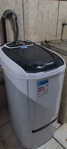 Vendo máquina de lavar roupas tipo tanquinho