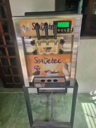 Máquina de sorvete sorvetec, aceito cartão e entrego