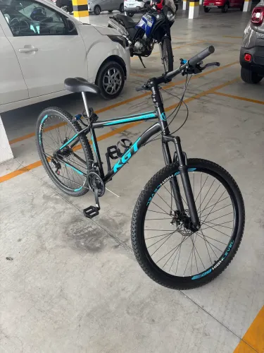 VENDO BICICLETA SEMINOVA