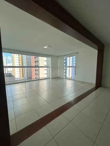Apartamento para Venda em João Pessoa, tambaú, 3 dormitórios, 3 suítes, 5 banheiros, 3 vag