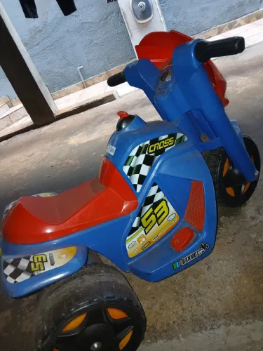 MOTO ELETRICA PARA A CRIANÇADA!