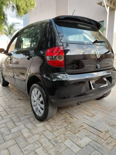 Volkswagen Fox City 1.0mi/ 1.0mi Total Flex 8V 3P 2010