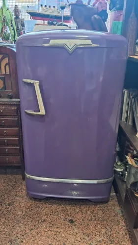 Belíssima Geladeira vintage Crosley Shelvador das década 40/50<br>Funcionando perfeitamente