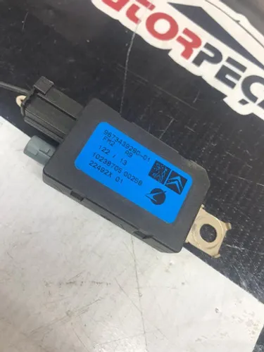 Amplificador De Sinal Antena Peugeot *001