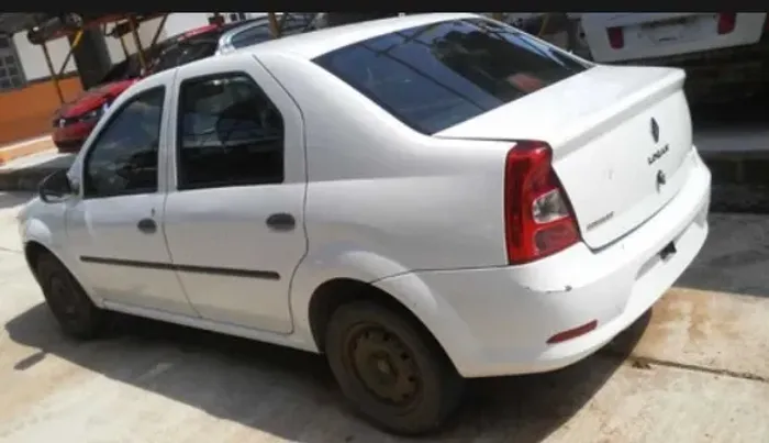 Sucata Renault Logan 1.0 16v 2013- Rs Auto Peças