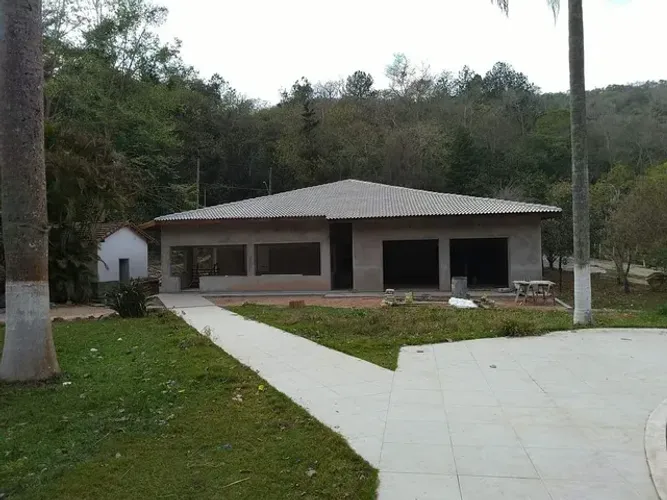Impermeabilização infiltração encanador telhado pedreiro 